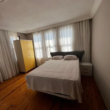 Seafront 3 Bedrooms, 1 Living Room, Private Pool In * 阿拉尼亚